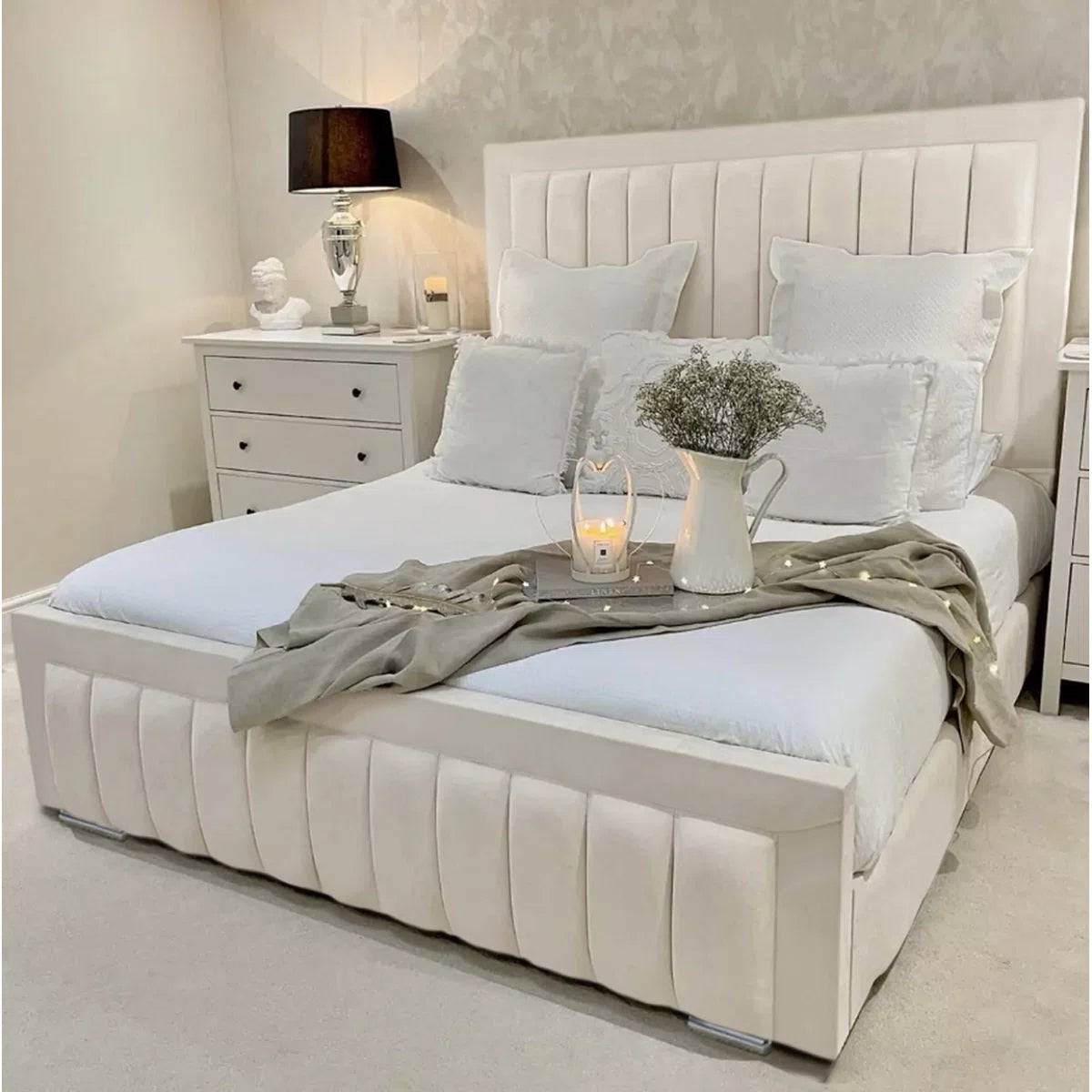 Elanira Upholstered Beds