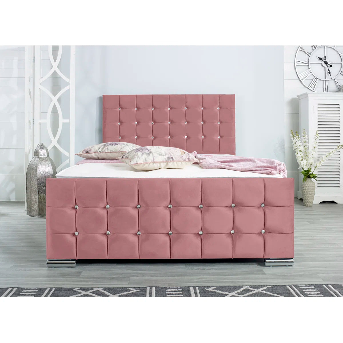 Melandra Upholstered Beds